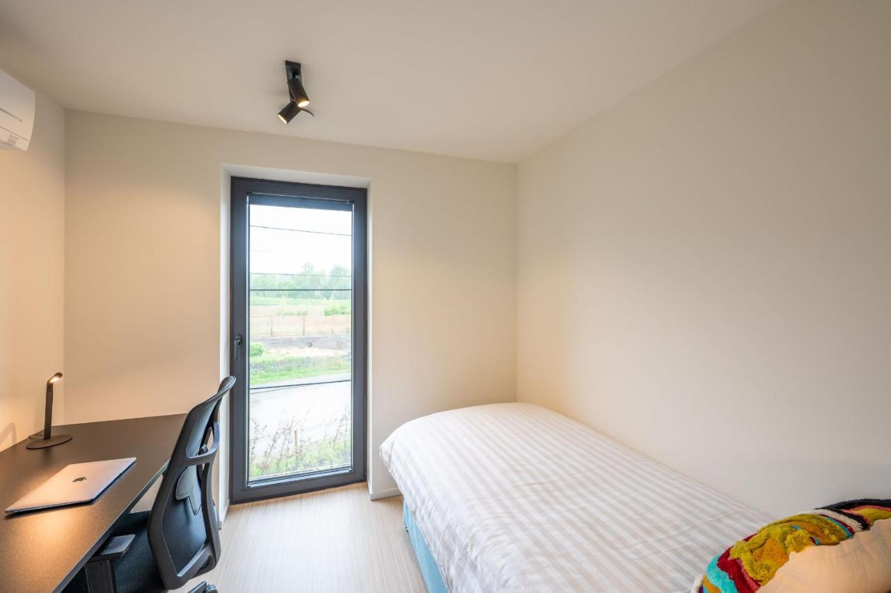 Unique Hideaway, Holiday House With Large Garden Kortenaken ภายนอก รูปภาพ