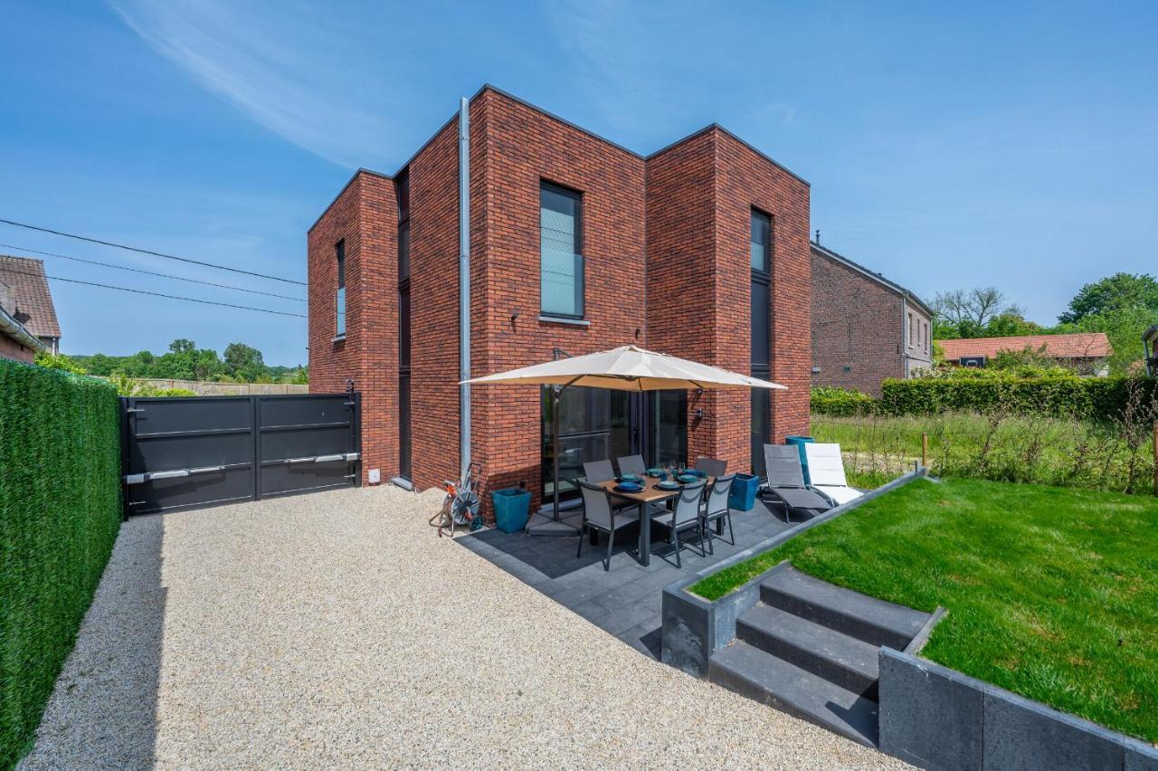 Unique Hideaway, Holiday House With Large Garden Kortenaken ภายนอก รูปภาพ